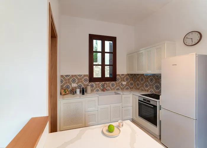 Merry Del Mare Meyísti